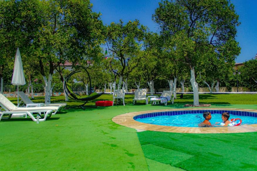 Castle Park Hotel