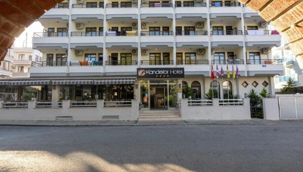 Kandelor Hotel