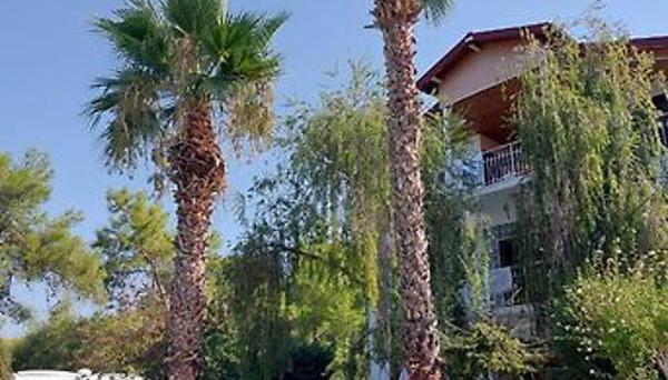 Farmside Otel