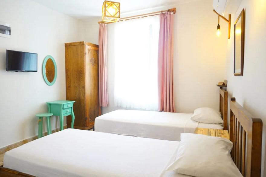 Ayışığı Otel Cunda