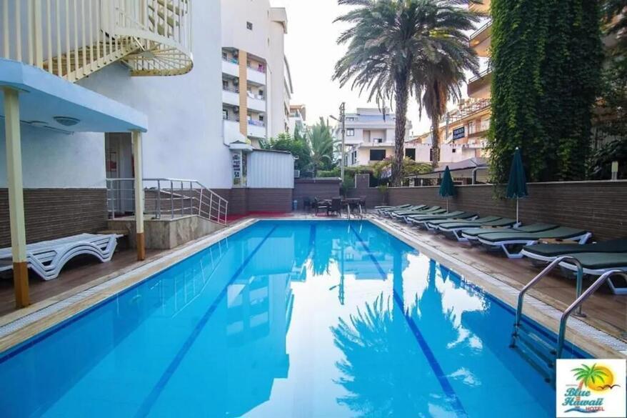 Hotel Kleopatra Blue Hawaii