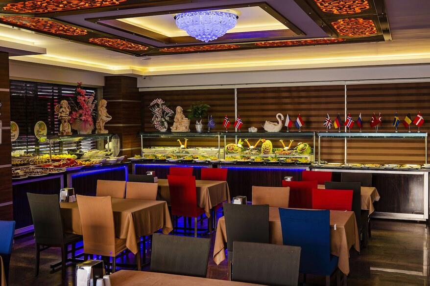 Hotel Kleopatra Blue Hawaii