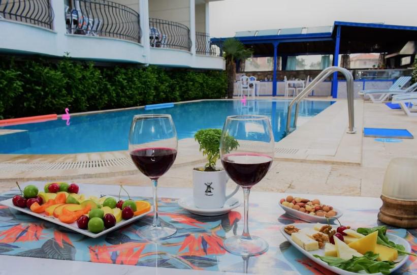 Cunda Paradise Otel