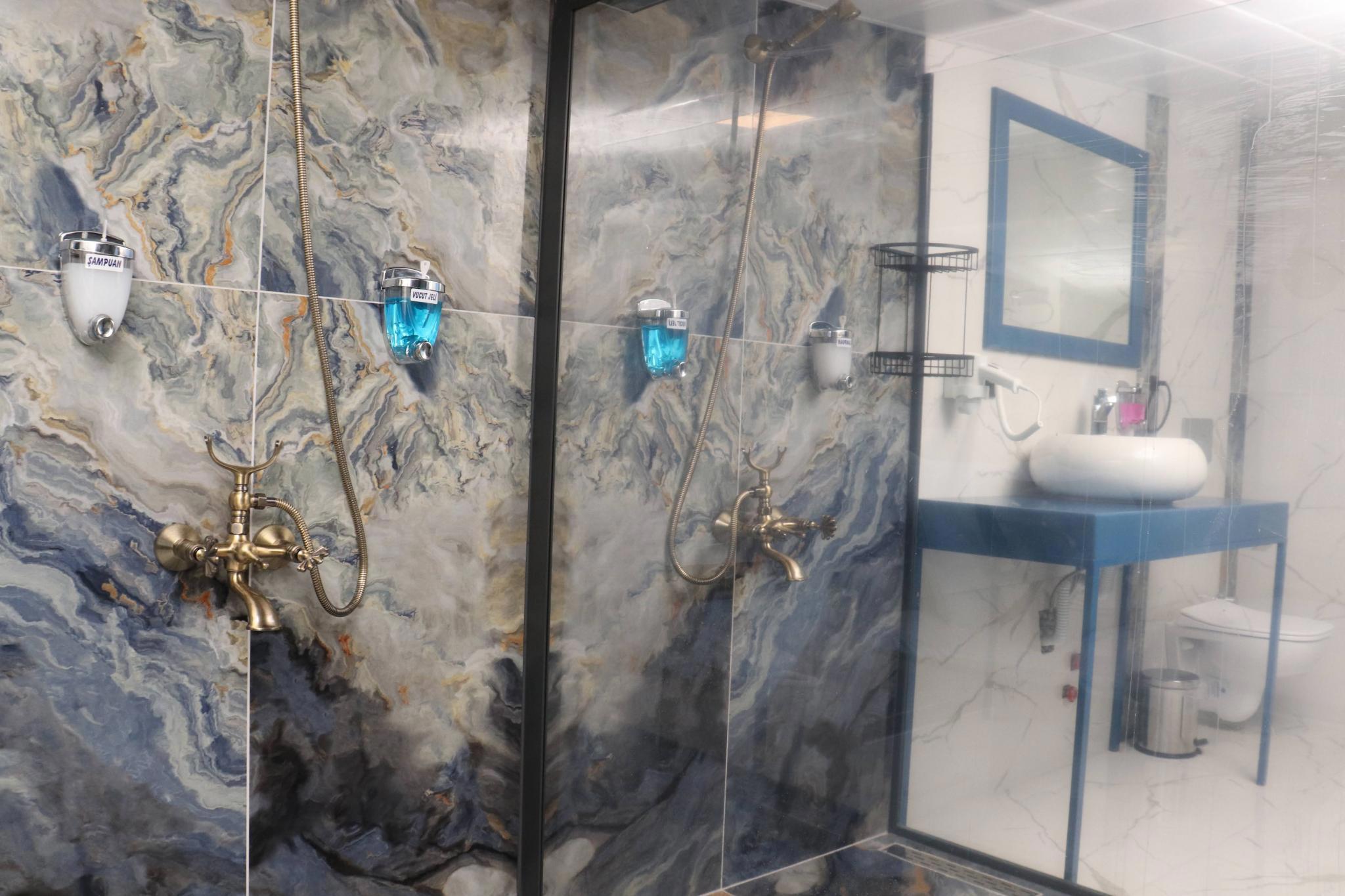 Blue Ay Boutique Hotel