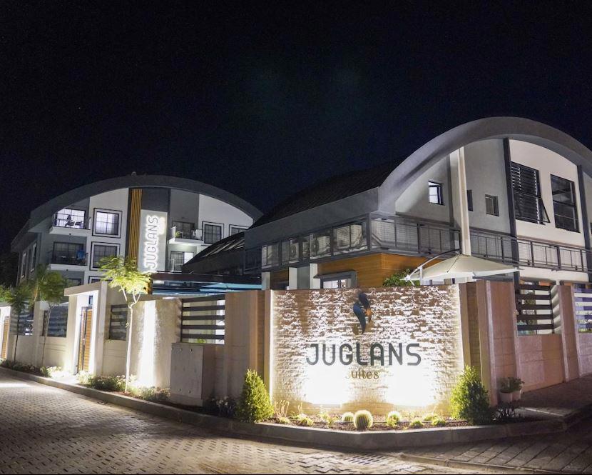 Juglans Suites