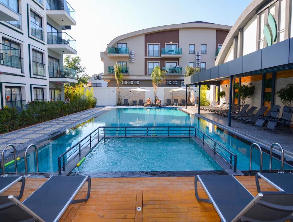 Juglans Suites