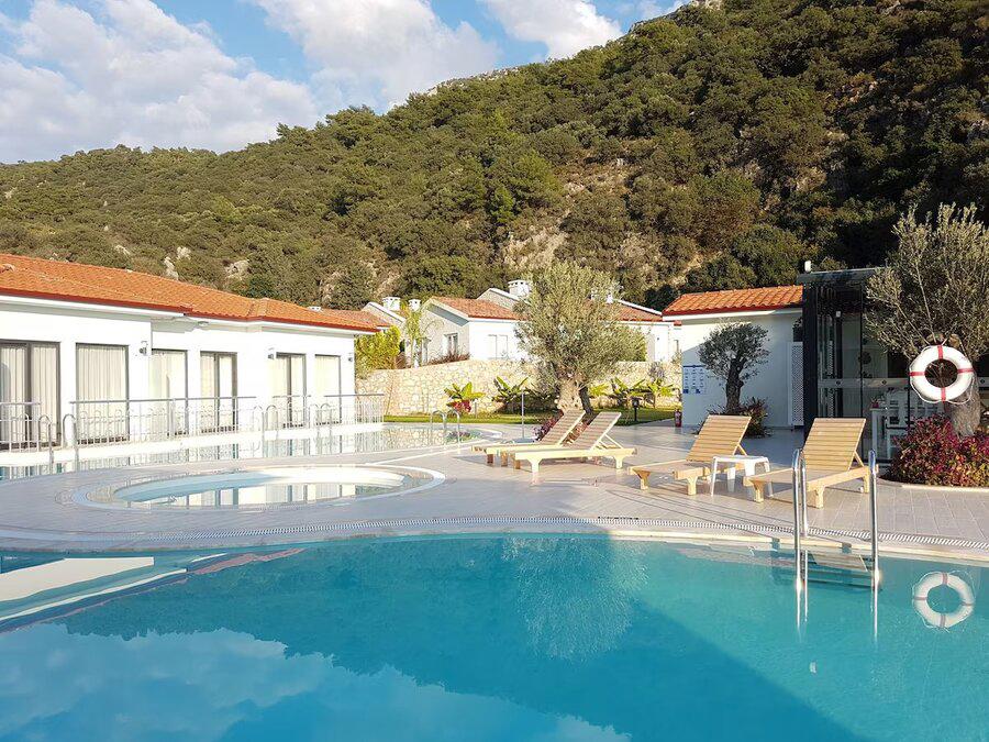 Z Exclusive Hotel And Villas