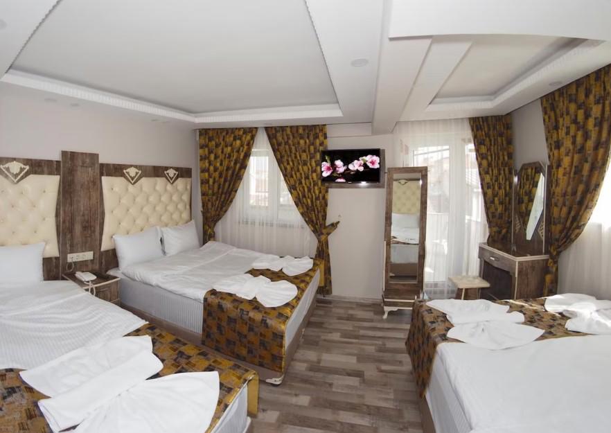 Queen Hotel