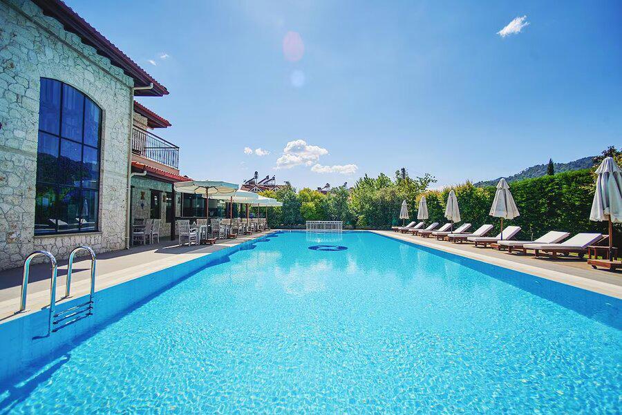 Renka Hotel & Spa