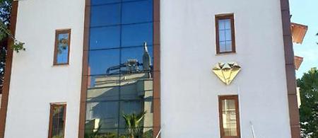 Pure Diamond Hotel