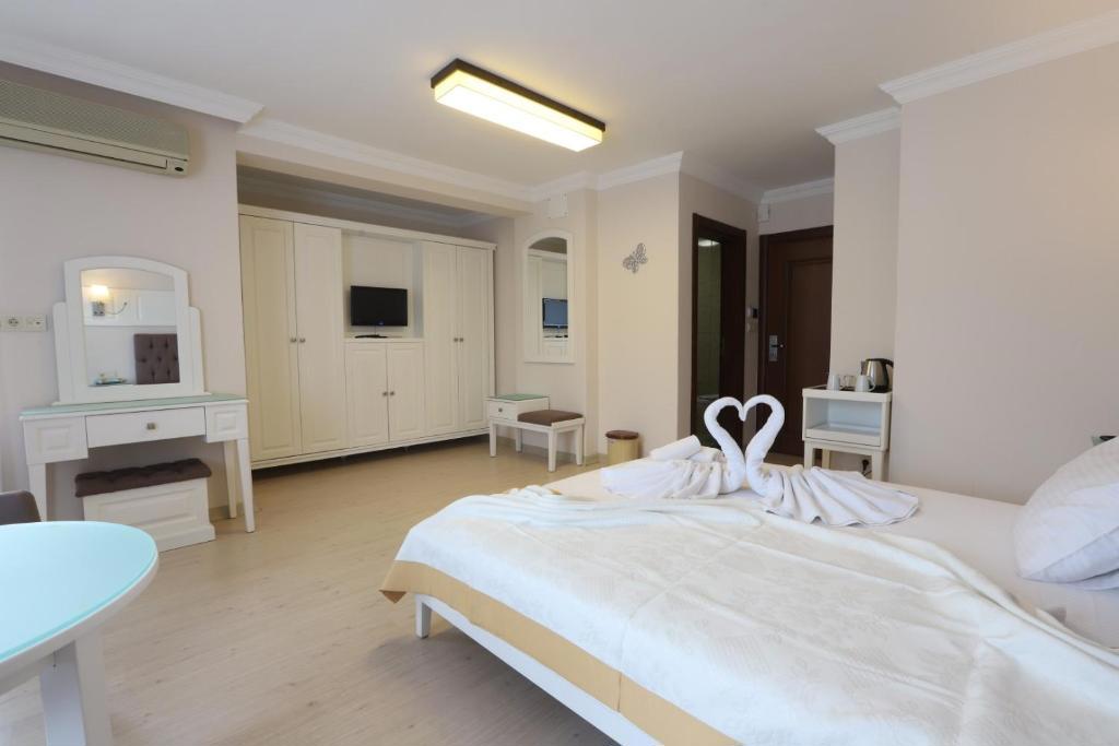 Blue Pier Hotel