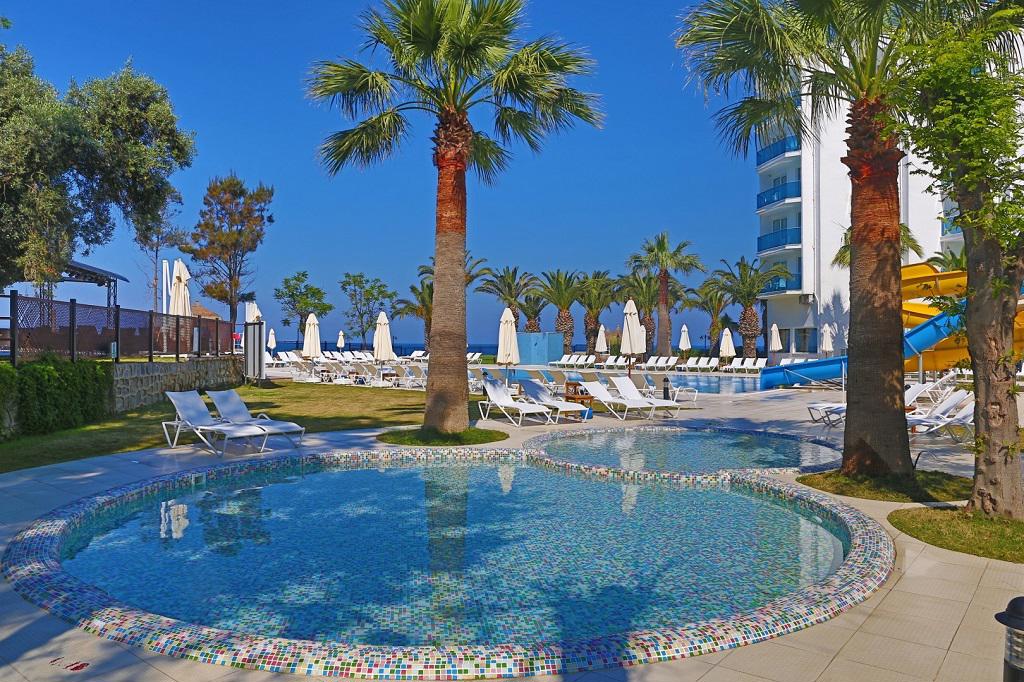 Festival Hotel Resort & Spa