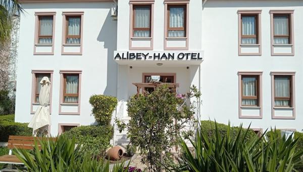Cunda Alibey Han Otel