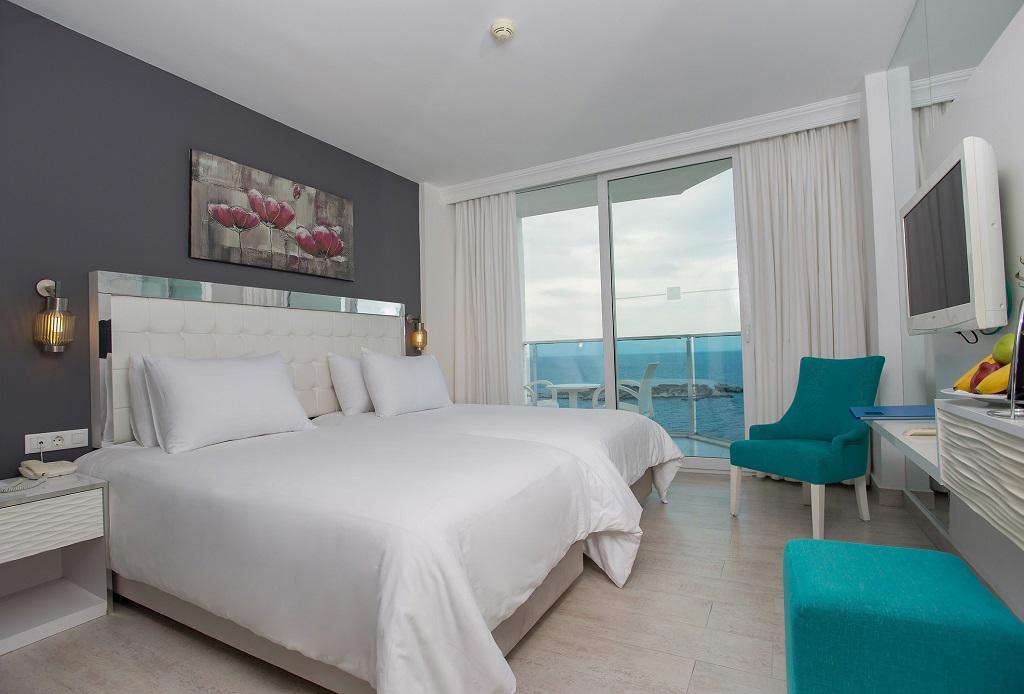 Festival Hotel Resort & Spa