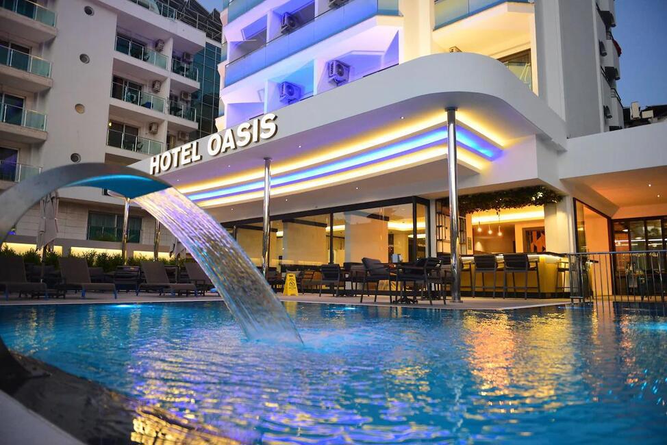 Oasis Hotel & Apartments