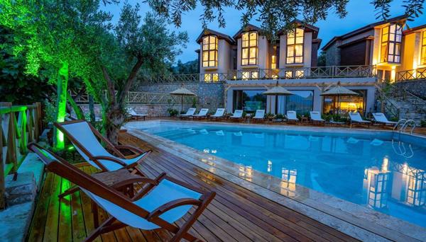 Boho Garden Selimiye