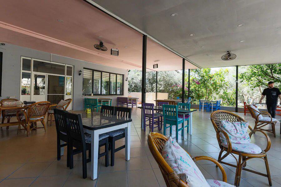 Rayana Hotel