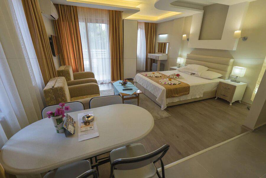 Arya Otel Marmaris
