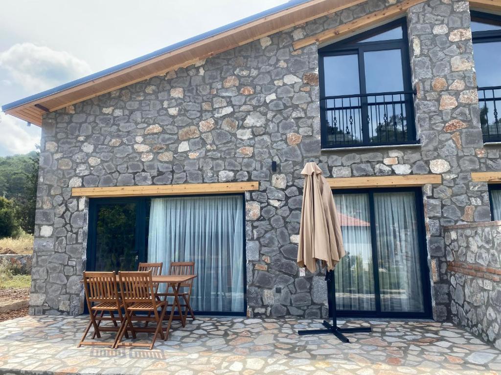 Kovan Bungalov & Villa
