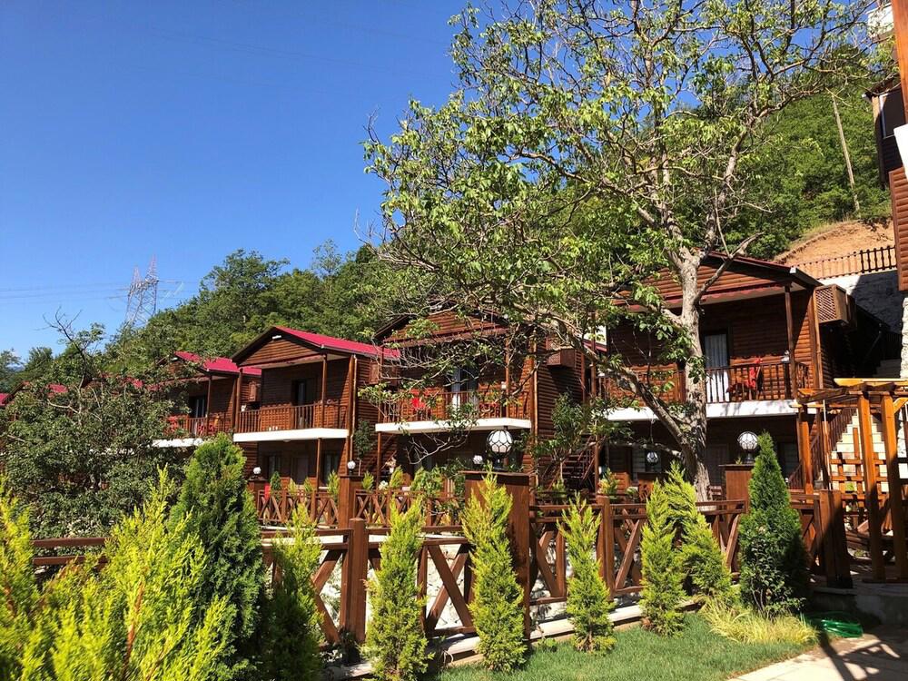 Dergiz Tatil Koyu