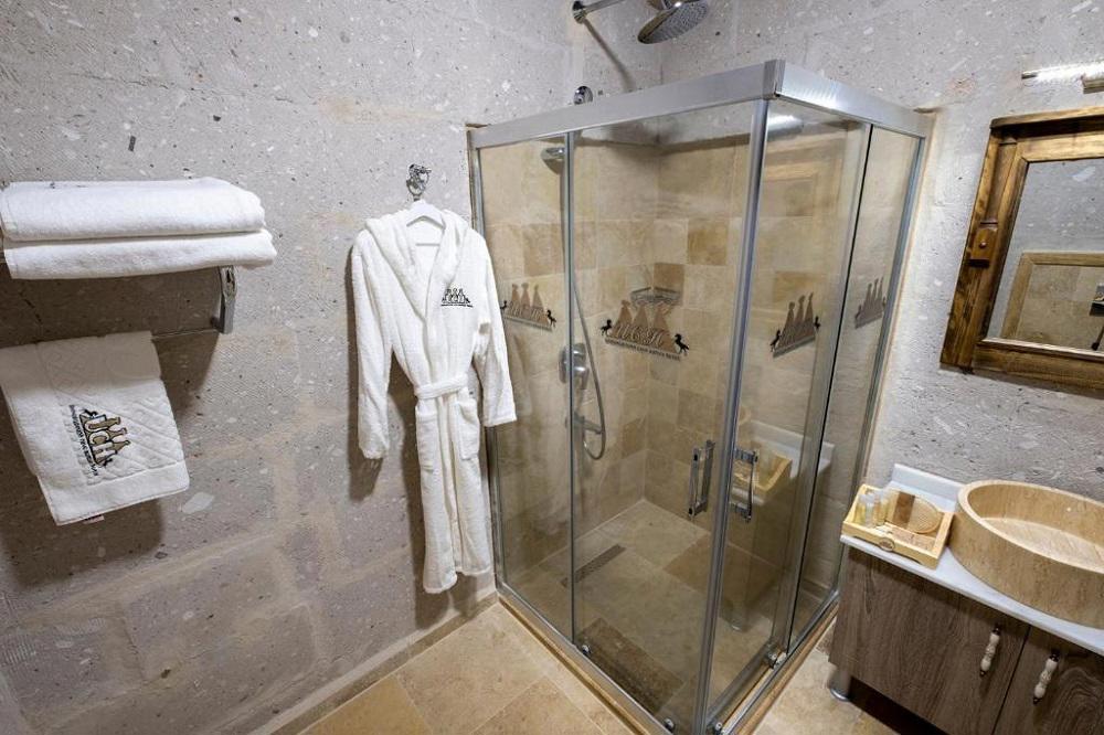 Underground Cave Suites Hotel