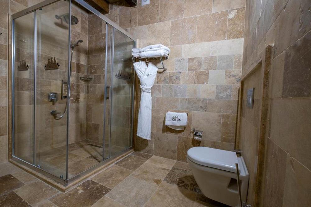 Underground Cave Suites Hotel