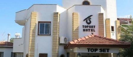 Topset Hotel