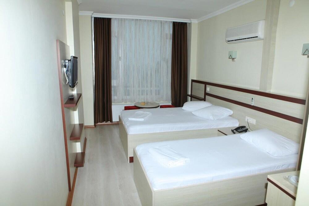 Cihan Hotel