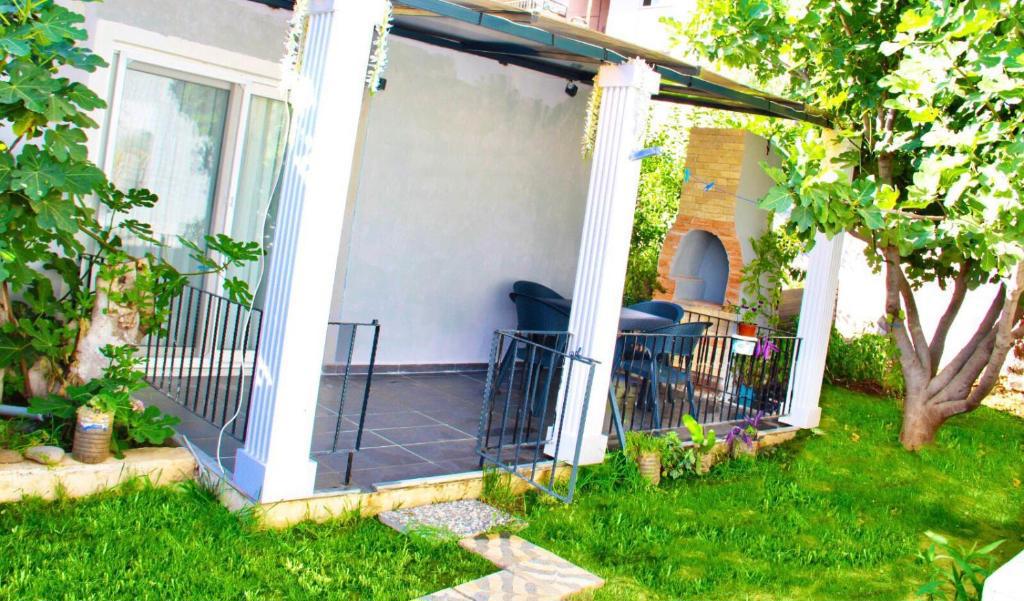Aloanda House
