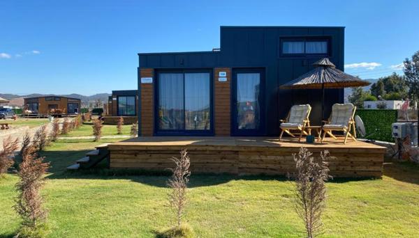 Lavira Tiny House Village