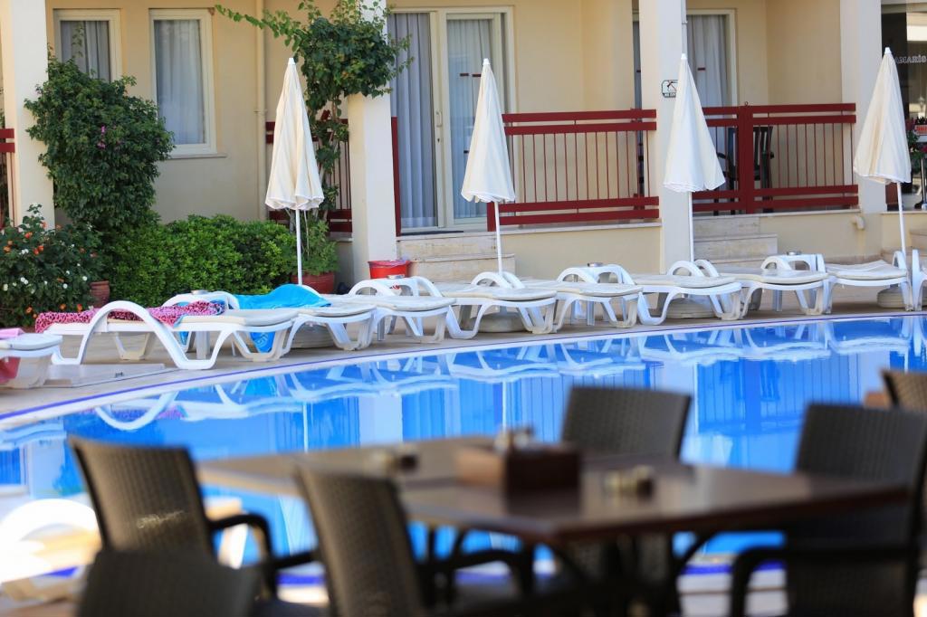 Club Amaris Apartments