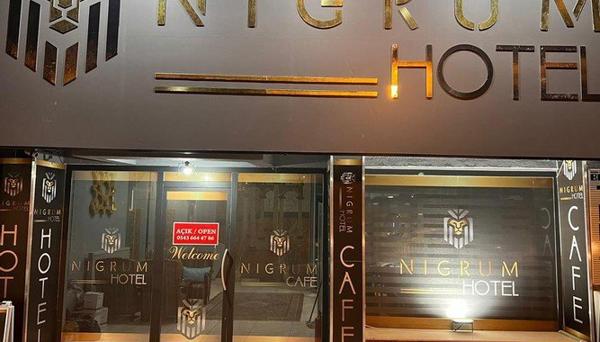 Nigrum Otel