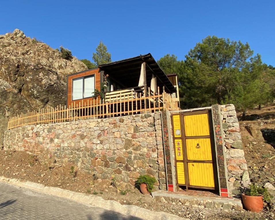 Valentina Tiny House With Sea View