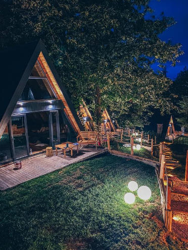Loca Sapanca Bungalov