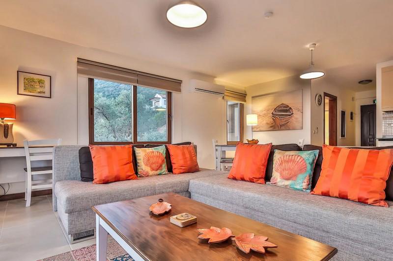 Kasinn Apart Turuncu