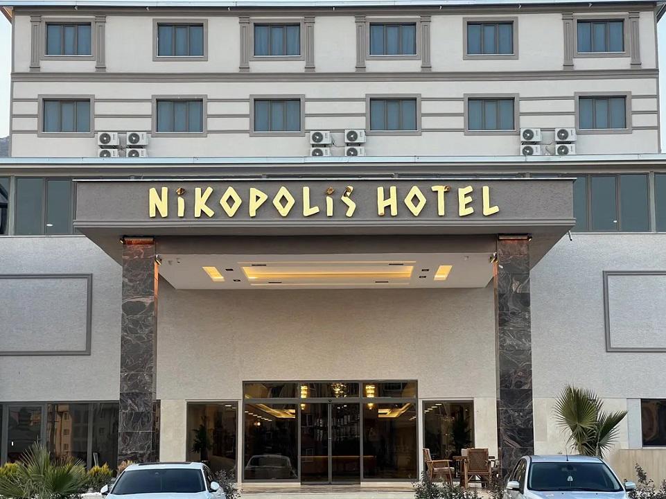 Nikopolis Hotel