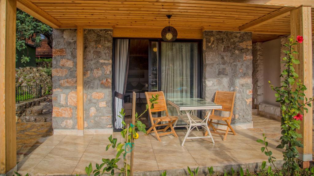 S3 Seahorse Hotel & Beach Club