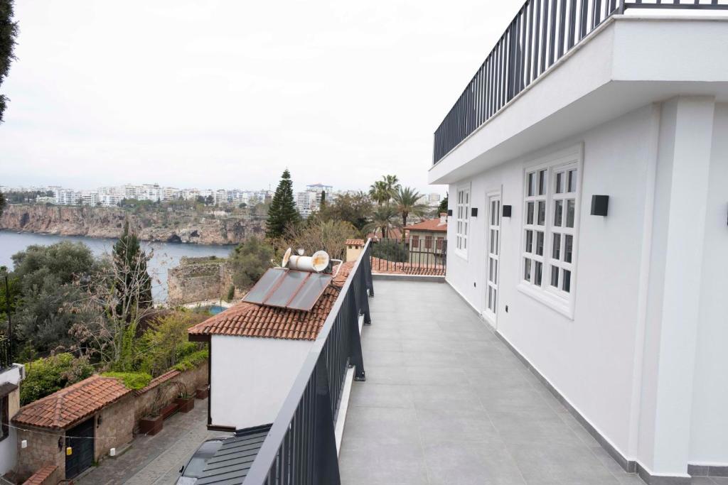 Royal Hayat Hotel Old Town