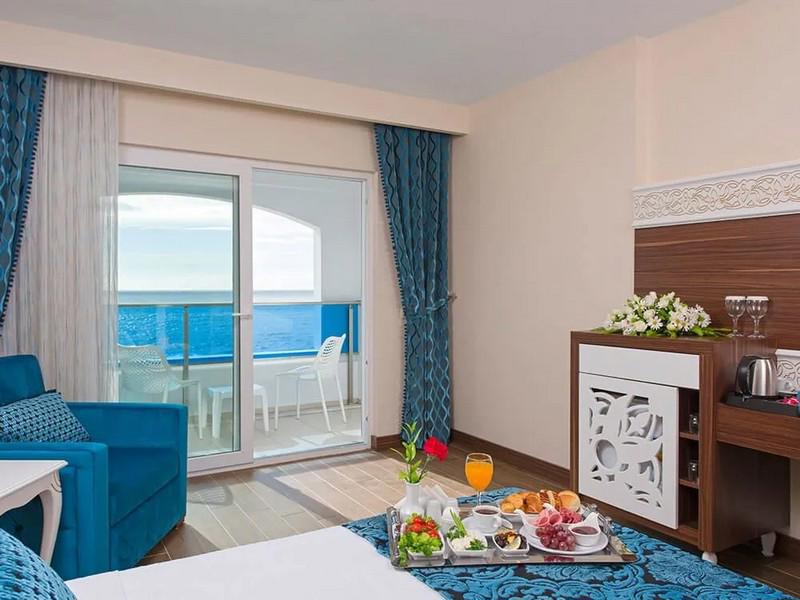 Simurg Halal Luxury Hotel
