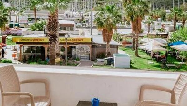 Pia Butik Otel Sığacık