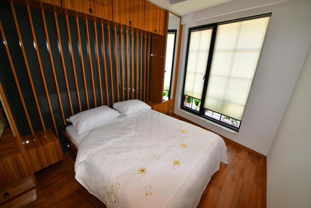 Black Lake Hotel