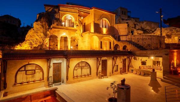 Cappadocia Inans Cave & Swimming Pool Hot