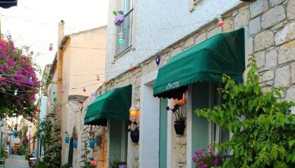 Via Alaçatı