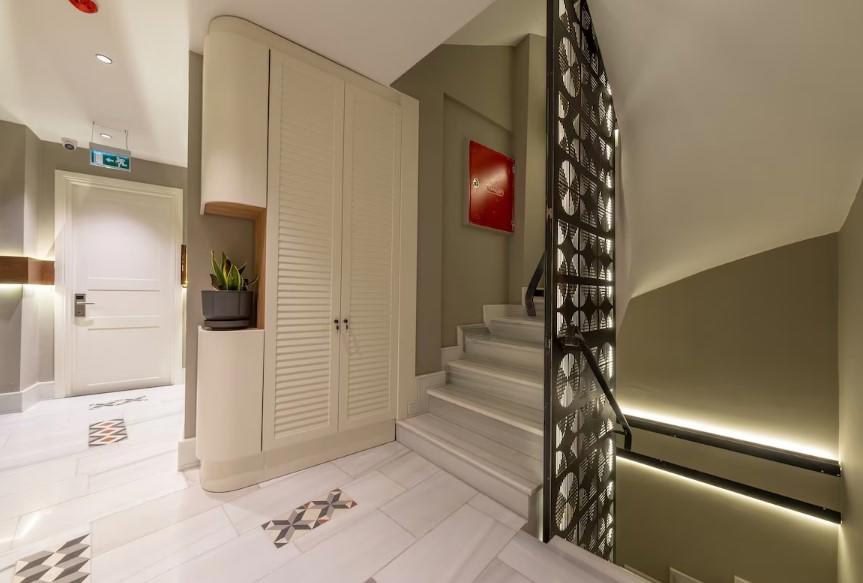 Balo Suite Hotel