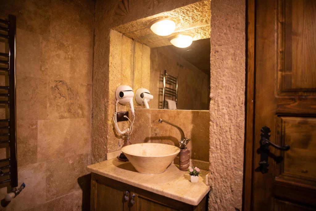 7 Oda Kapadokya Cave Hotel