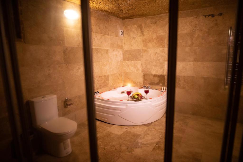 7 Oda Kapadokya Cave Hotel