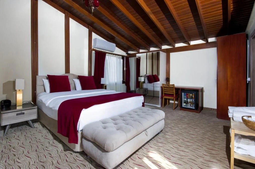 Foça Antik Hotel