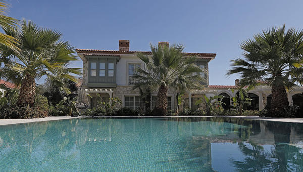 Lotus Alaçatı Konaklari