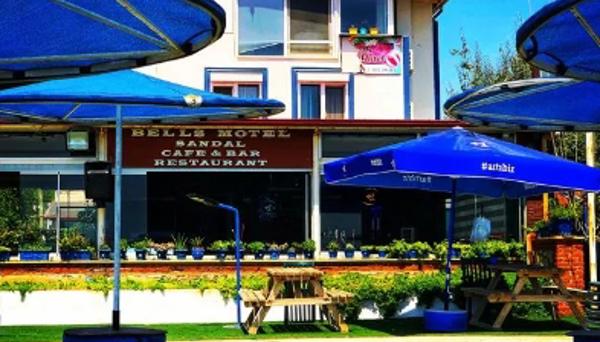 Bells Beach Hotel