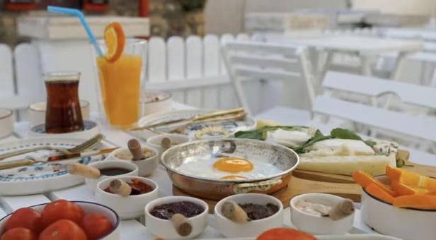 Ada Butik Otel Sığacık